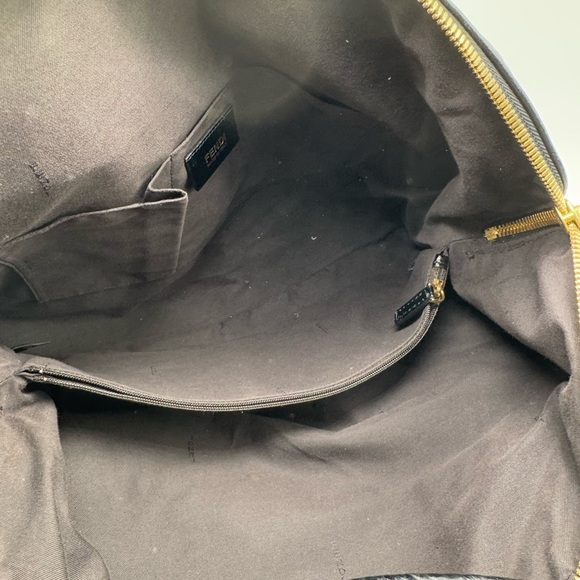 Fendi Black Pebbled Leather Chameleon Tote Bag - Picture 11 of 15